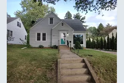 1826 Ohio Parkway, Rockford, IL 61108 - Photo 2