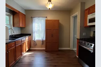 1826 Ohio Parkway, Rockford, IL 61108 - Photo 10