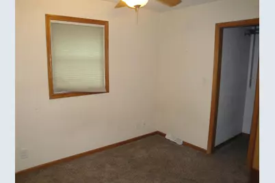 521 Olive Street, Loves Park, IL 61111 - Photo 10