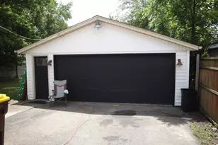 521 Olive Ct, Loves Park, IL 61111 - Photo 2