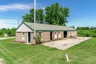 8983 Cemetery Rd, Winnebago, IL 61088 - Photo 54