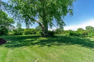 8983 Cemetery Rd, Winnebago, IL 61088 - Photo 48