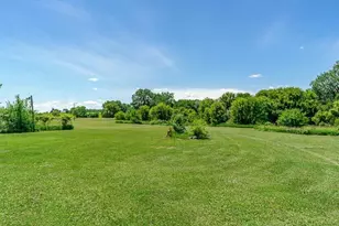 8983 Cemetery Rd, Winnebago, IL 61088 - Photo 50
