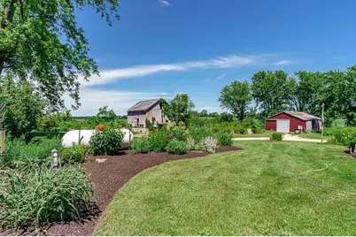 8983 Cemetery Road, Winnebago, IL 61088 - Photo 44