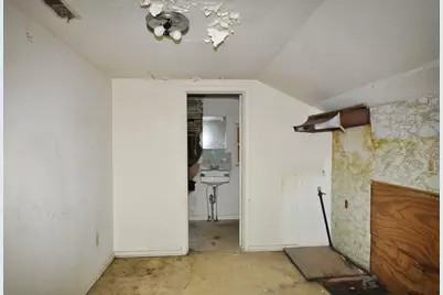 727 Chapel Street, Ottawa, IL 61350 - Photo 18