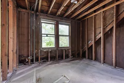 2812 Huffman Boulevard, Rockford, IL 61103 - Photo 6