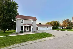 208 E Broad St, Mount Carroll, IL 61053 - Photo 1