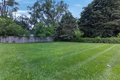 3519 Broadway, Rockford, IL 61108 - Photo 4