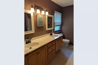 1891 Indian Springs Court, Freeport, IL 61032 - Photo 14