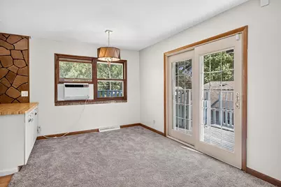 5773 Kirkwood Drive, Rockford, IL 61109 - Photo 6