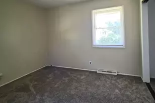5773 Kirkwood Dr, Rockford, IL 61109 - Photo 20