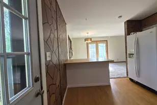5773 Kirkwood Dr, Rockford, IL 61109 - Photo 10