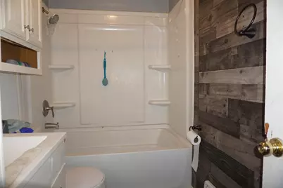 703 Maple Avenue, Machesney Park, IL 61115 - Photo 12
