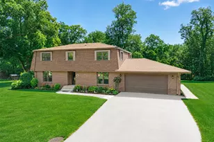 450 Marstonmoor Rd, Lake Summerset, IL 61019 - Photo 1