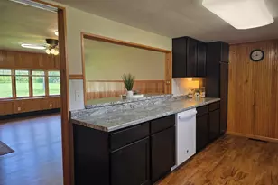 4850 Fielding Rd, Rockford, IL 61102 - Photo 16