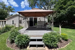 512 Franklin St W, Rockton, IL 61072 - Photo 2