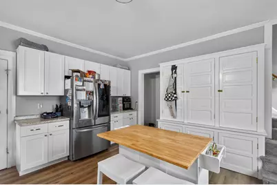1222 S State St, Belvidere, IL 61008 - Photo 8
