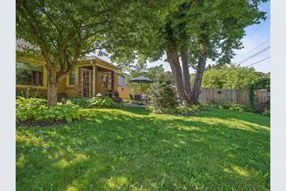612 N Oak Knolls Avenue, Rockford, IL 61107 - Photo 42