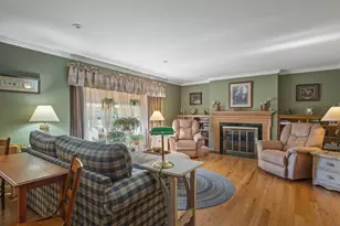 612 N Oak Knolls Ave, Rockford, IL 61107 - Photo 10