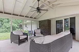 1951 Valencia Dr, Rockford, IL 61108 - Photo 30