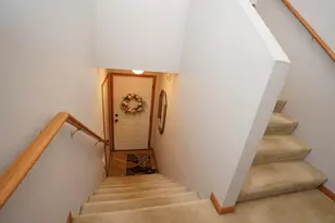 7685 Creek Bend, Rockford, IL 61114 - Photo 14