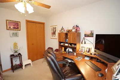 7685 Creek Bend, Rockford, IL 61114 - Photo 16
