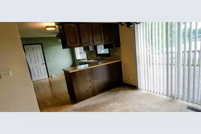 2315 Mallard Dr, Freeport, IL 61032 - Photo 6