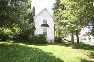 1601 Charles St, Rockford, IL 61104 - Photo 2