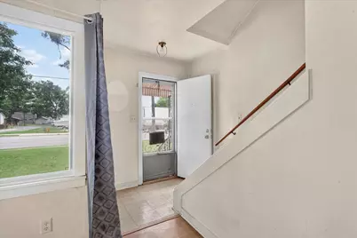 228 E Riverside Boulevard, Loves Park, IL 61111 - Photo 6