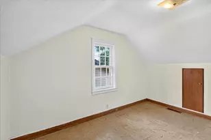 228 E Riverside Blvd, Loves Park, IL 61111 - Photo 18