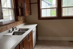 1526 W Lincoln Blvd, Freeport, IL 61032 - Photo 10
