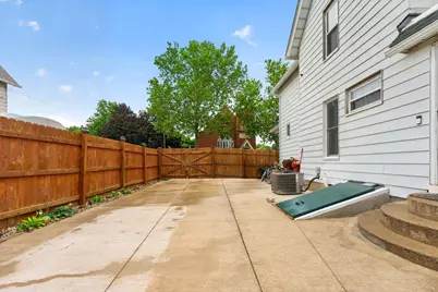 404 N Main Street, Belvidere, IL 61008 - Photo 36