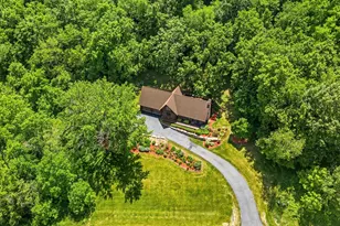 19 Valley Rd, Galena, IL 61036 - Photo 2