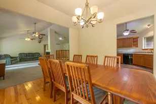 15792 York Center Rd, Thomson, IL 61285 - Photo 16