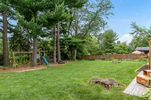 5931 Weymouth Dr, Rockford, IL 61114 - Photo 6