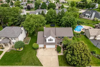 1647 Oakforest Drive, Rockford, IL 61107 - Photo 2