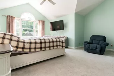 1647 Oakforest Drive, Rockford, IL 61107 - Photo 38