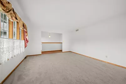 667 Westport Drive, Rockton, IL 61072 - Photo 6