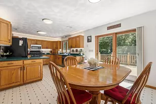 45 Roosevelt Dr, East Dubuque, IL 61025 - Photo 10