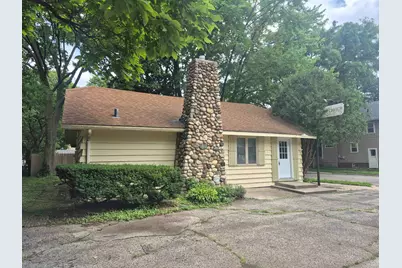 2203 Cumberland Street, Rockford, IL 61103 - Photo 2