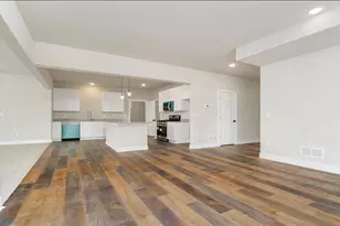 9842 Hawks Pointe Trail, Roscoe, IL 61073 - Photo 6