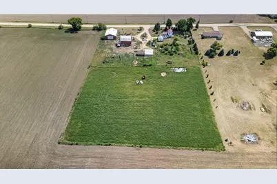 10112 E High Road, Stillman Valley, IL 61084 - Photo 38