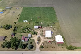 10112 E High Rd, Stillman Valley, IL 61084 - Photo 42