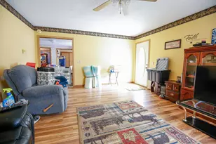 910 Stoney Point Rd, Dixon, IL 61021 - Photo 30