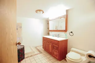 910 Stoney Point Rd, Dixon, IL 61021 - Photo 12