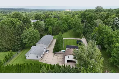 910 Stoney Point Road, Dixon, IL 61021 - Photo 10