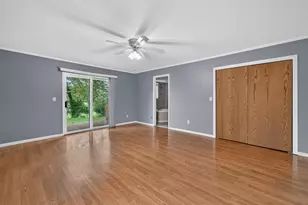 1006 N White Pine Dr, Dixon, IL 61021 - Photo 4