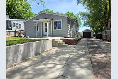 1701 Lyran Ave, Rockford, IL 61109 - Photo 2
