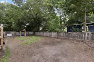 1814 Latham St, Rockford, IL 61103 - Photo 24
