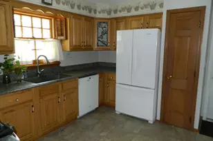 628 Blenheim Dr, Rockford, IL 61108 - Photo 6